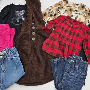 7 Piece Gap Girl's 12-18M  Fall/Winter Clothing Lot